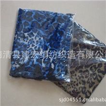 德清厂家亏本处理手工四面挂须豹纹印花2米超大长巾头巾