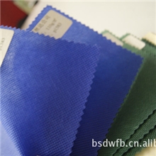 供应批发高档硬衬1030压光涤纶服装衬料