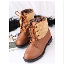 2013秋冬新款欧美复古风平跟圆头裸靴马丁靴平底短靴女靴女鞋子