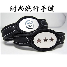 时尚流行手链男士女士手链手饰硅胶手环钛钢饰品百搭手链批发