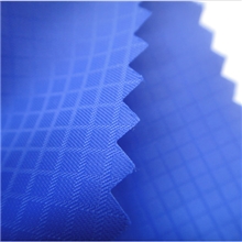 310T尼丝纺斜格面料流行羽绒服面料风衣夹克面料