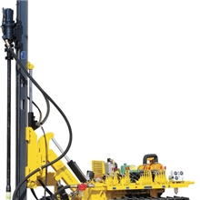 开山牌KG910B履带式潜孔钻车,厂家直销,欢迎洽谈13625709850