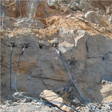 矿山石材免爆破最先进机械设备-岩都静爆器