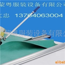 上海蒙粤厂家供应长柄地毯裁断机(单机头)