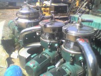 转让二手南京绿洲制造油脂碟式分离机,饮料碟式分离机