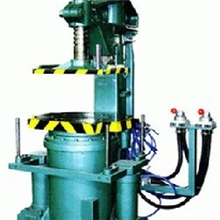 诚信只供Z144微震压实造型机质量保证价格合理各种铸造机械！