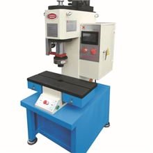 供应：非标液压机，球头液压机，压装液压机，打字液压机