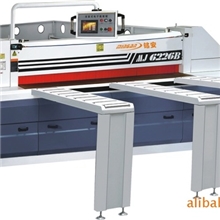 铭安木工机械板式专用自动电脑裁板往复锯／数控送料台电子锯