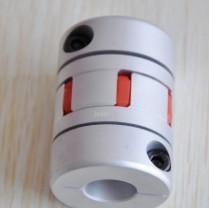 特价供应联轴器梅花联轴器膜片联轴器刚性波纹管联轴器
