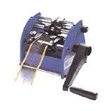 手摇带装零件成型机-U型