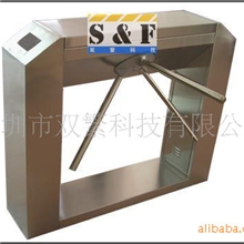 特定款桥式斜角三棍闸