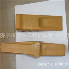 供应优质山推工程机械配件，推土机SD22齿座平齿配件济宁全胜