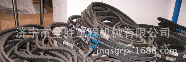 现货供应优质小松挖掘机风扇皮带配件济宁全胜工程机械