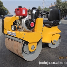 供应优质高效恒泰牌振动压路机