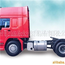 供应中国重汽豪沃4X2牵引车