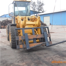 供应装载机（3吨铲车）配叉