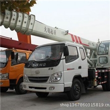 低价销售中小型吊车汽车式起重机、打桩机、大观吊车