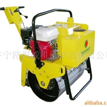 供应进口传动单元振动压路机,压实机械