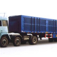 梁山县供应仓栅式半挂车，优质半挂车