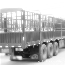 通亚汽车公司加工仓栏式半挂车常年供应
