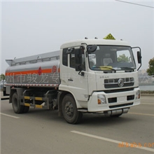 东风天锦加油车（康明斯发动机180马力12.45立方碳钢材质）