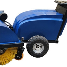 供应FE101滚轮式电动清扫机