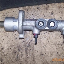 奥迪A4汽车配件,起动机,离合压盘,离合分泵等原厂拆车件