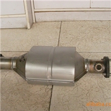 奔驰MB100三元催化器正厂