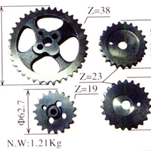 供应汽车、摩托车、农业机械、工业机械各类型齿轮