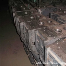 本厂主要生产拖拉机箱体过桥