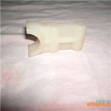 供应各种收割机尼龙配件