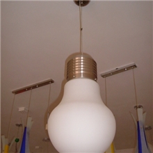 供应现代简约单头大灯泡餐厅吊灯支持混批