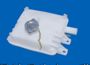 华菱重卡膨胀水箱