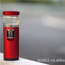 供应高档会议礼品汽车小电器汽车杯加热保温杯