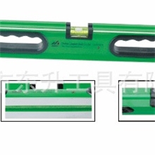 可以三面铣或是上下铣的水平尺，可以带磁性的水平尺。水平测量仪