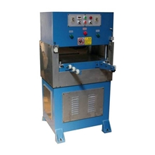 微型精密四柱下压式裁断机微型冲床裁断机裁床