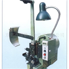 狂卖端子机等电子加工设备