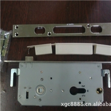 厂家直销6068反提逃生功能防盗锁体，上提钢门锁，防火木门锁