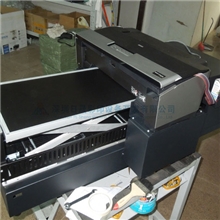 厂家供应万能平板打印机玻璃印花手机壳亚克力打印机数码彩印机