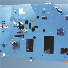 居中透气复合膜机