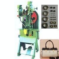 供应诚大牌打钉机,童车铆钉机,箱包铆钉机