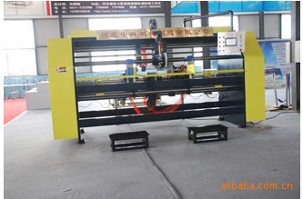 宏海机械专业生产双片式半钉箱机