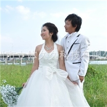 专业定制3D立体婚纱照、大幅立体画