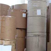 厂家直销280g、300g、337g单面牛皮纸蜂窝纸板纸箱、纸盒用纸