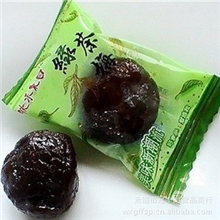 休闲食品批发快乐果园绿茶梅独立小包话梅5斤/袋蜜饯