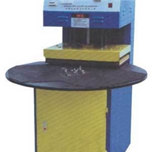 专业生产供应吸塑包装机（专业品质，保修一年）