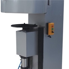 供应高速八滚轮气动封罐机自动封罐机