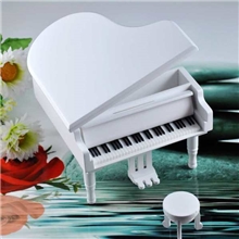 新款时尚白色三角钢琴八音音乐盒情侣时尚礼品音乐盒厂家批发