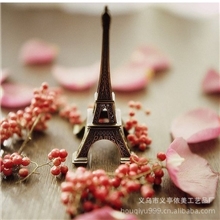 正品特价情人礼物巴黎埃菲尔铁塔著名建筑模型铁娘子带盒子