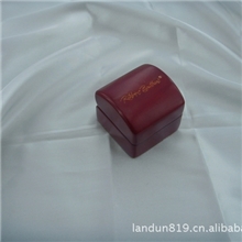 厂家生产定制木质戒指盒铂金钻石戒指盒求婚礼品专用戒指盒